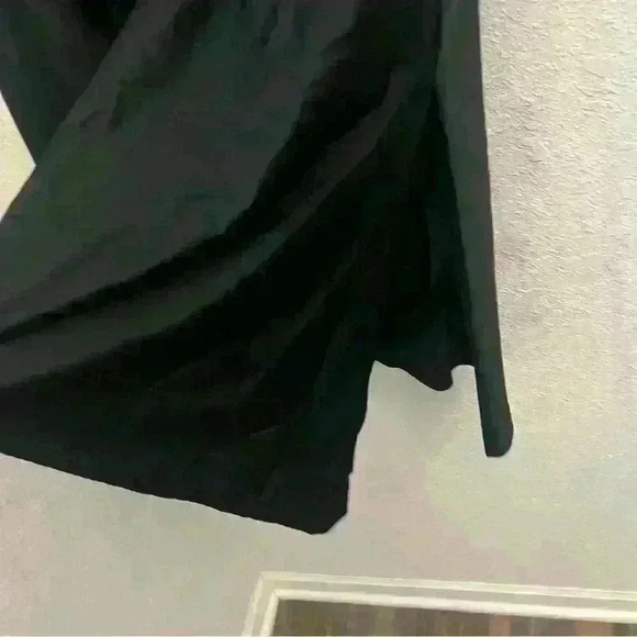 NWT!! TORRID Black asymmetrical skirted one piece bathing suit swimdress, 1X. - Picture 5 of 10